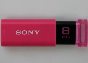sony usbメモリー　/ 8GB / pocket bit　シリーズ