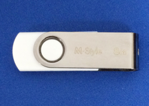 e-supplies USB M-Style