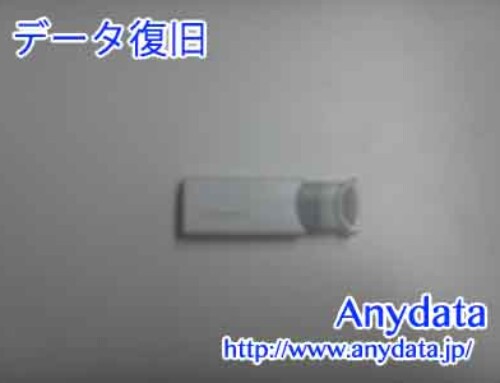 TOSHIBA USBメモリー 32GB(Model NO:UKA-2A032GW)
