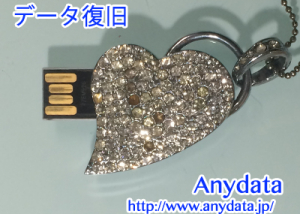 スワロフスキー クリスタル ドロップハート型USBメモリー